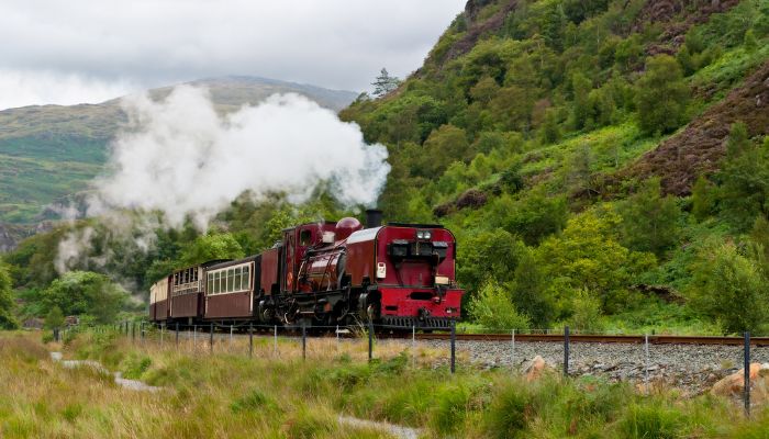 Viagem de Trem pelo Brasil Encontre Paisagens de Tirar o Fôlego.