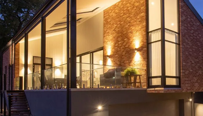 Imagem editorial: Dicas de iluminação para melhorar a decoração com segurança