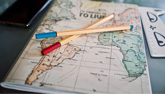 Imagem editorial: Viagens Internacionais Orçamento: Viajar Gastando Menos.